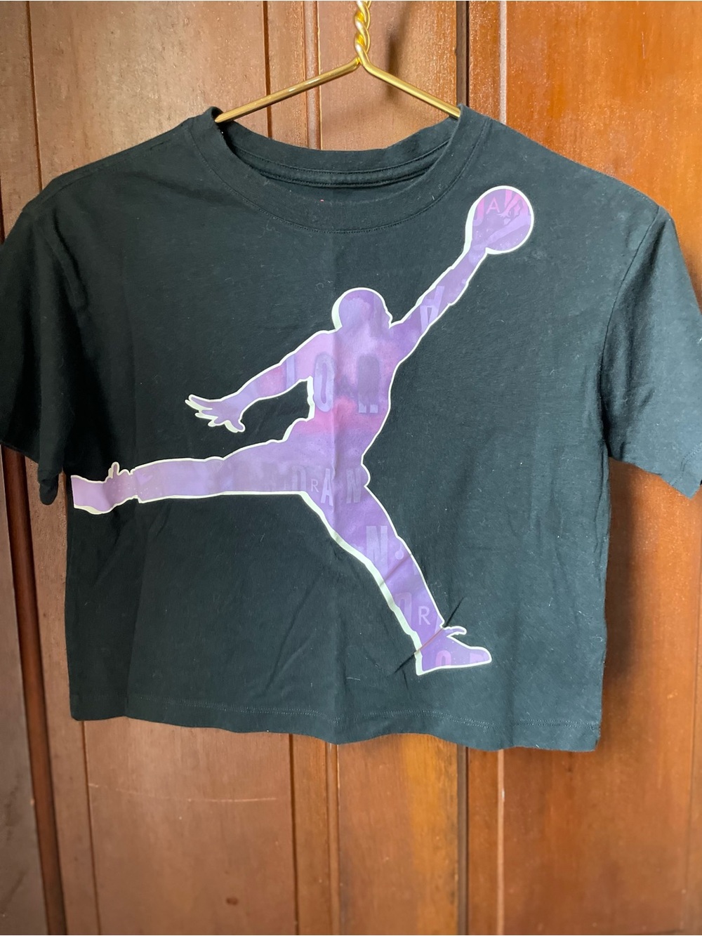 Jordan girls medium short sleeve black crop top